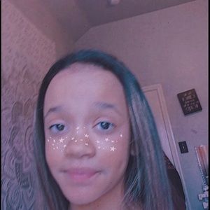 Meet your Posher, Emmy